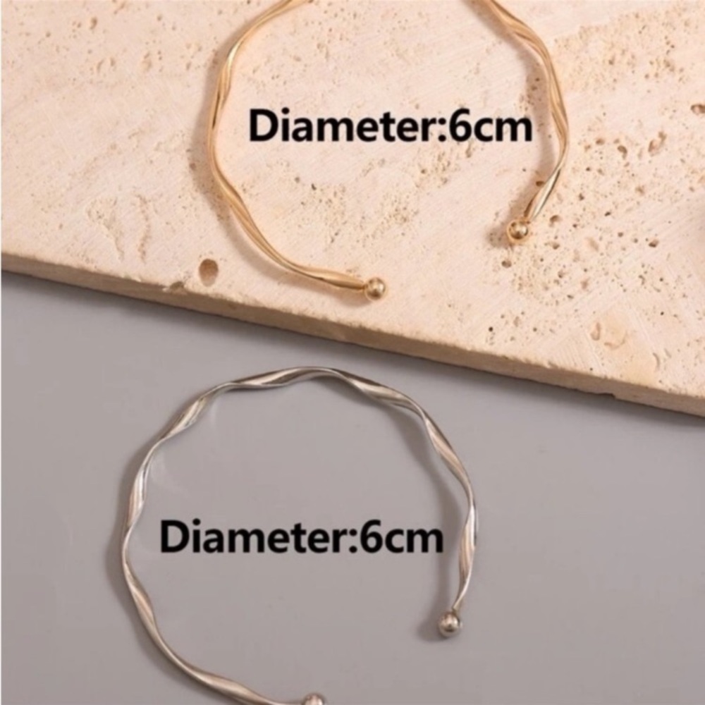 New Elegant Gold and Silver Bangles - Picture 5 of 5